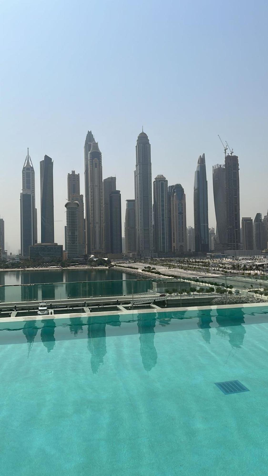 Silkhaus Palm View 1Bdr With Private Beach In Emaar Beachfront Дубай Екстер'єр фото